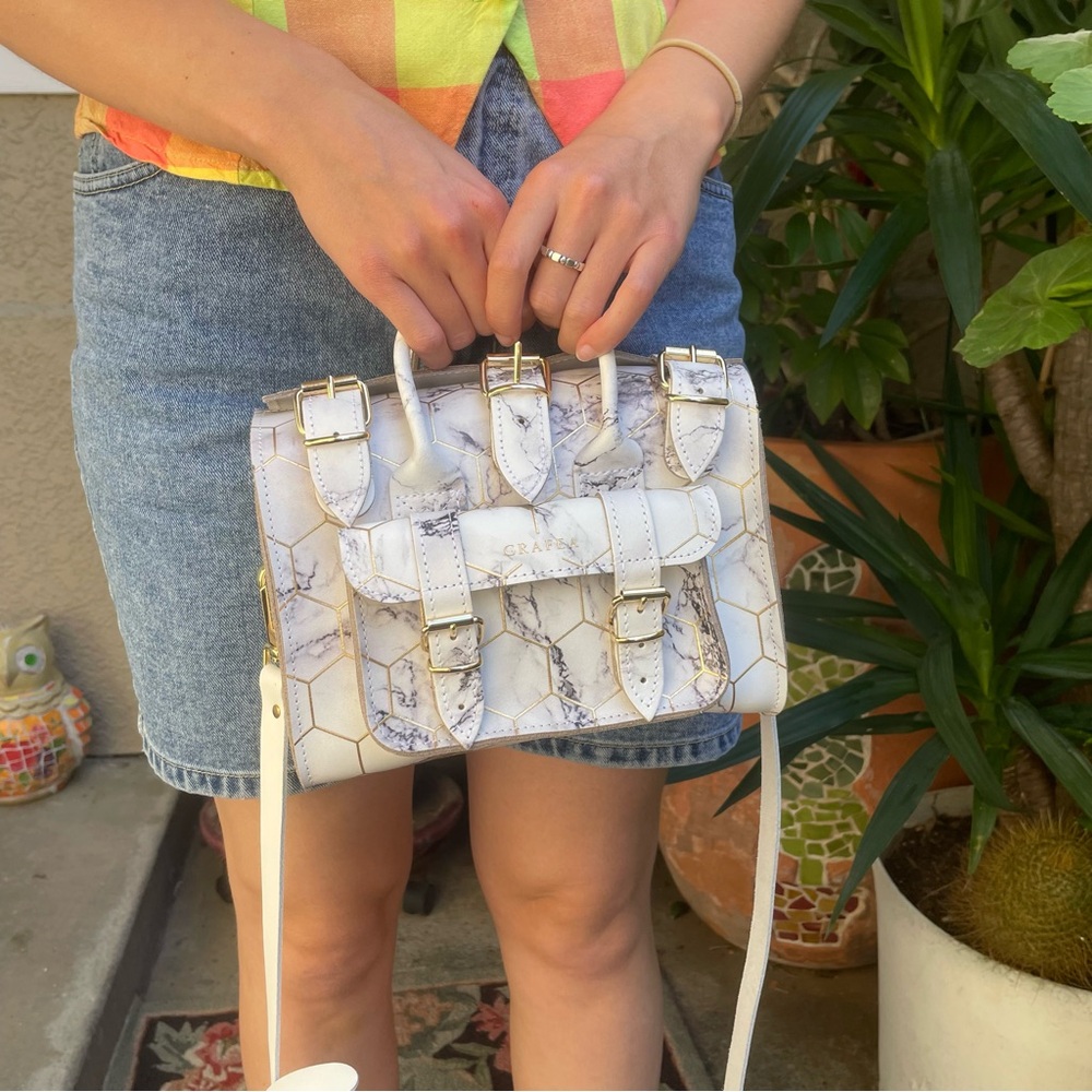 Grayish white/gold Grafea all leather bag with marble effect
